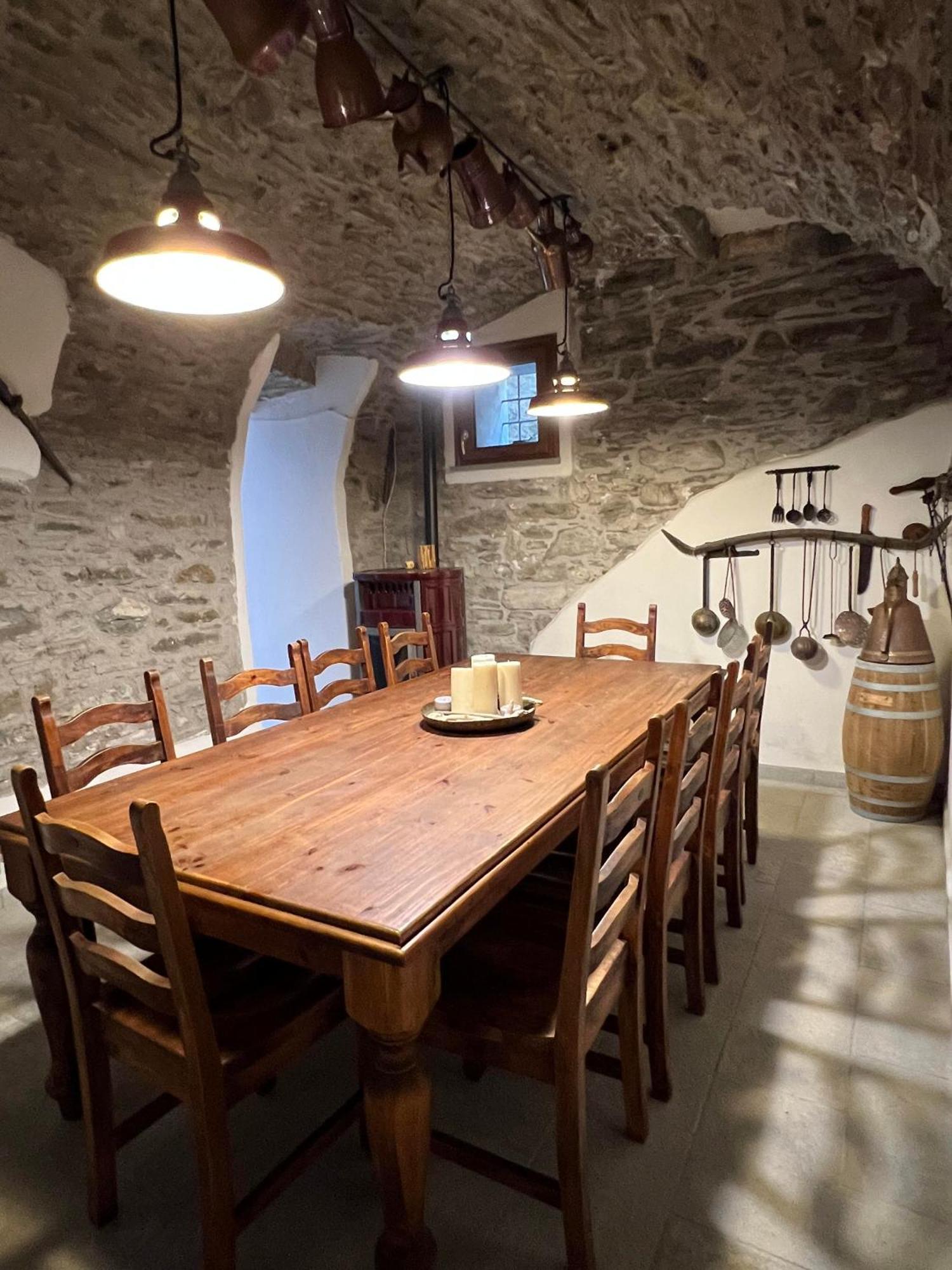 Casa Boru - A Beautiful Fully Restored Spacious House With Fantastic Views Calice al Cornoviglio 외부 사진