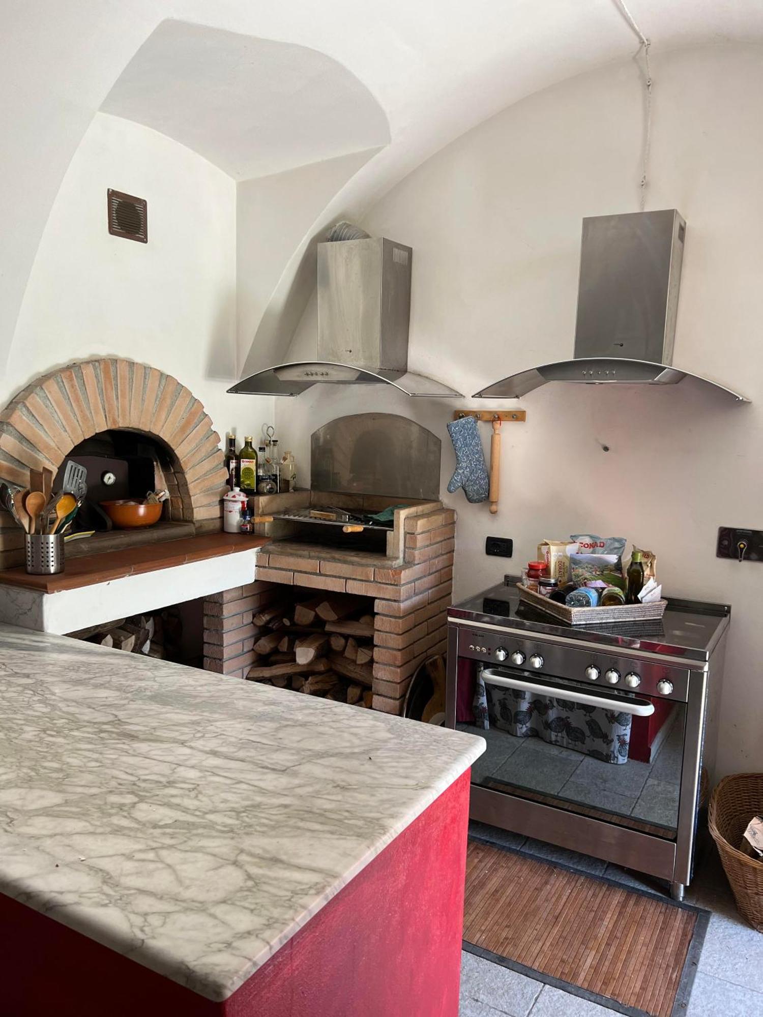 Casa Boru - A Beautiful Fully Restored Spacious House With Fantastic Views Calice al Cornoviglio 외부 사진