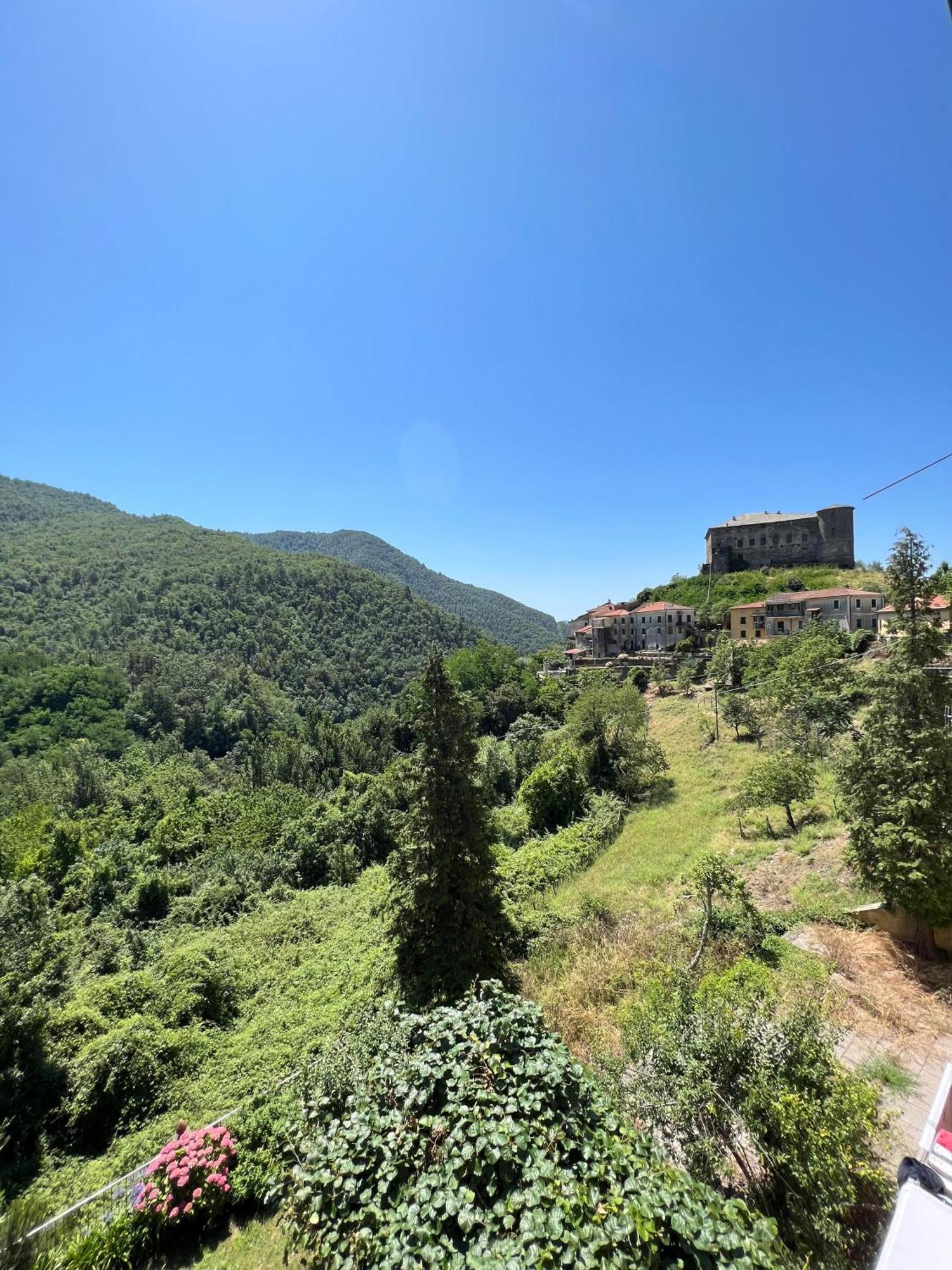 Casa Boru - A Beautiful Fully Restored Spacious House With Fantastic Views Calice al Cornoviglio 외부 사진